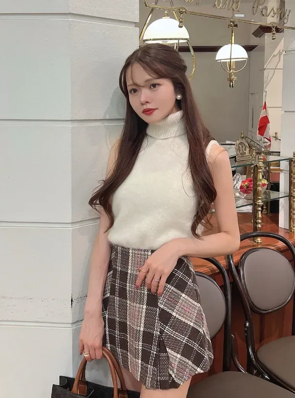 闆娘精選格紋百褶毛呢短裙 thumbnail 5